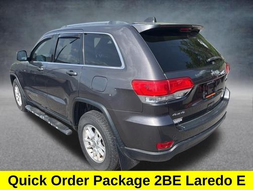 Granite Crystal Clearcoat Metallic 2019 Jeep Grand Cherokee Laredo E