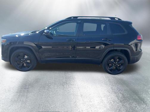 Diamond Black 2021 Jeep Cherokee Latitude