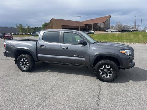 2021 Toyota Tacoma TRD Off Road