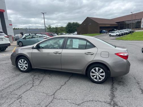 2015 Toyota Corolla LE