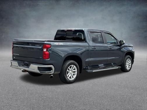 Shadow Gray Metallic 2019 Chevrolet Silverado 1500 LT