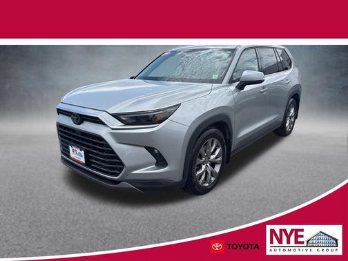 Celestial Silver Metallic 2024 Toyota Grand Highlander LIMITED