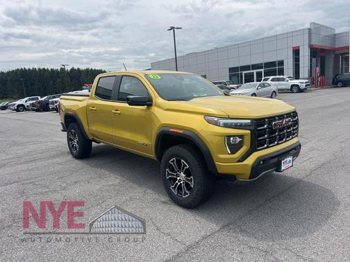 2023 GMC Canyon AT4