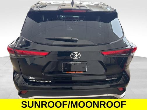 2023 Toyota Highlander XSE