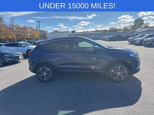 2022 Buick Encore GX Select