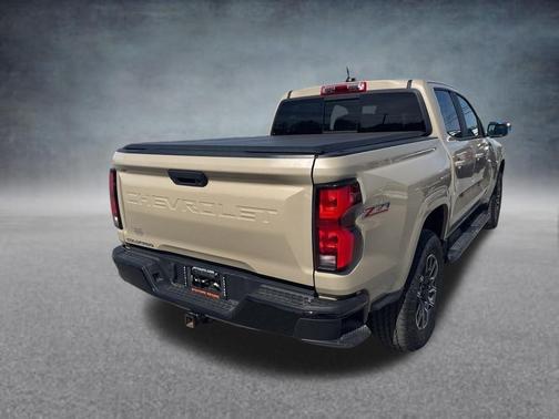 Sand Dune Metallic 2024 Chevrolet Colorado Z71