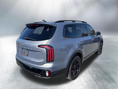 Silver 2024 Kia Telluride EX X-Line