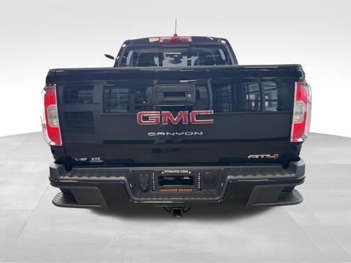 2022 GMC Canyon AT4 w/Cloth