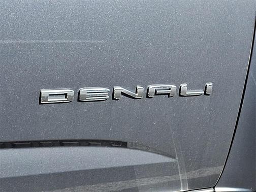 2022 GMC Canyon Denali