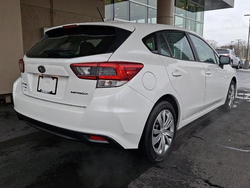 2022 Subaru Impreza Base