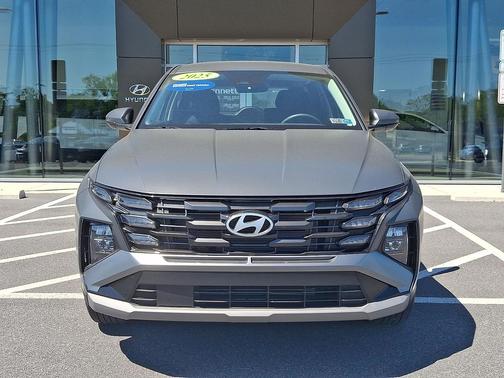 Ecotronic Gray Matte 2025 Hyundai TUCSON SE