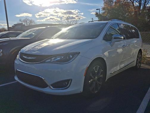 2017 Chrysler Pacifica Limited