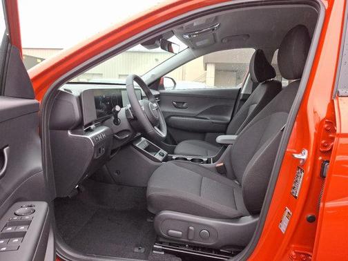 2025 Hyundai KONA SEL Convenience