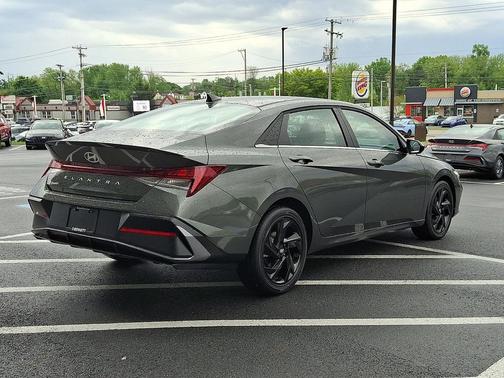 Amazon Gray 2026 Hyundai ELANTRA Sport