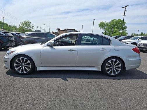 2012 Hyundai Genesis 5.0 R-Spec