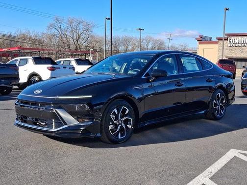 2025 Hyundai SONATA SEL
