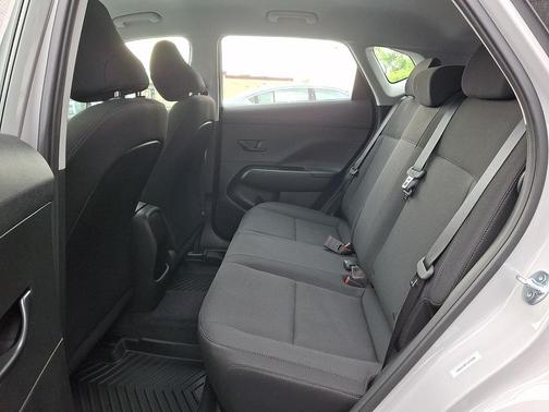 Cyber Gray Metallic 2026 Hyundai KONA SE
