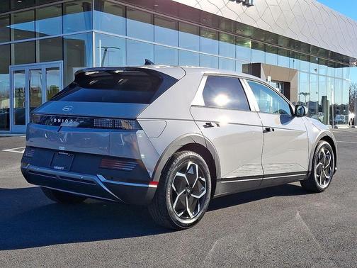 Cyber Gray 2024 Hyundai IONIQ 5 SEL