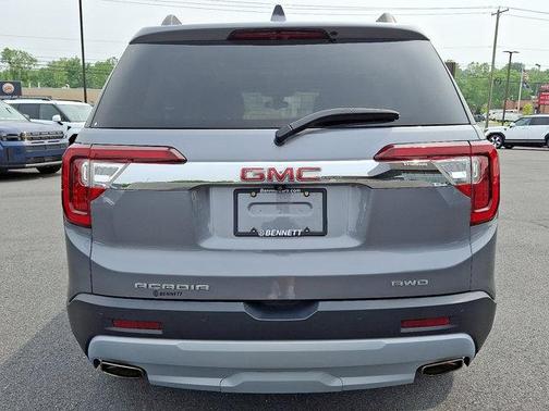 2022 GMC Acadia SLE
