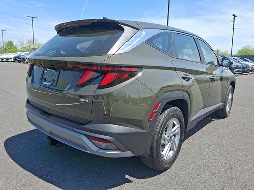 2025 Hyundai TUCSON SE