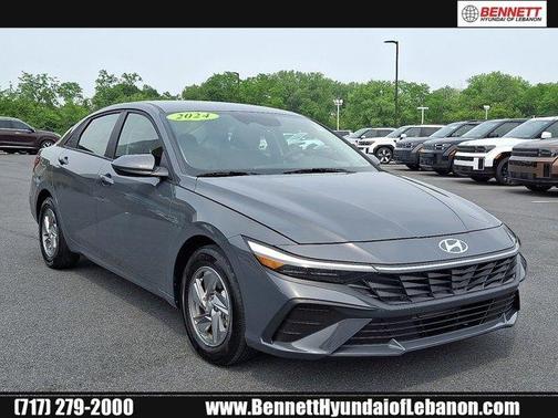 2024 Hyundai ELANTRA SE