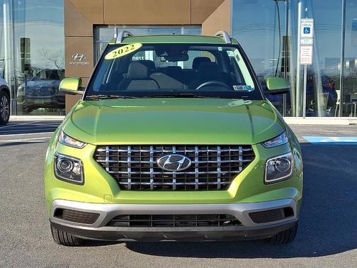 2022 Hyundai VENUE SEL