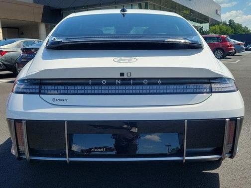2024 Hyundai IONIQ 6 SEL