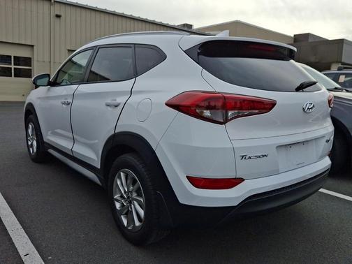 2017 Hyundai TUCSON SE Plus