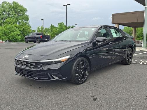 Abyss Black 2026 Hyundai ELANTRA Sport