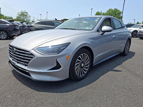 2023 Hyundai SONATA Hybrid SEL