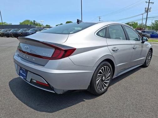 2023 Hyundai SONATA Hybrid SEL