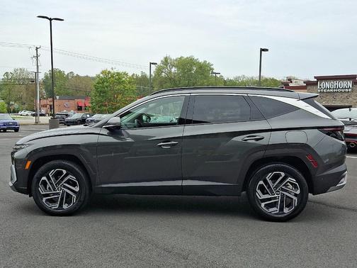 2025 Hyundai TUCSON Hybrid Limited