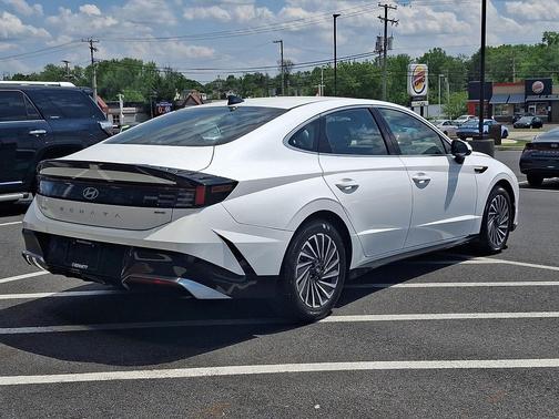 Serenity White 2025 Hyundai SONATA Hybrid SE