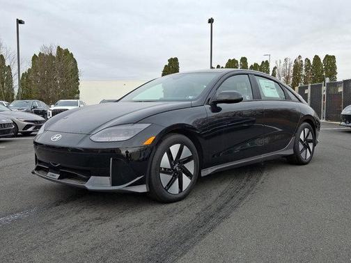 2025 Hyundai IONIQ 6 SE