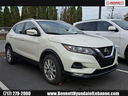 2022 Nissan Rogue Sport SV