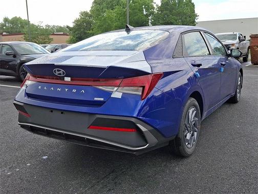 2025 Hyundai ELANTRA HEV Blue