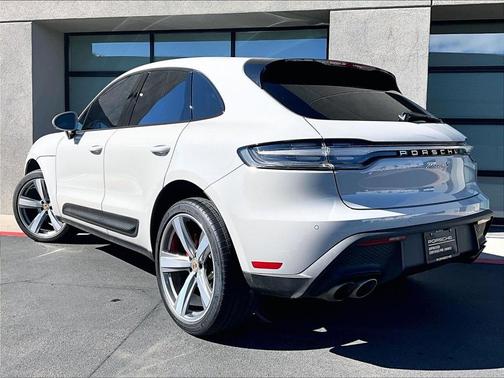 2023 Porsche Macan S