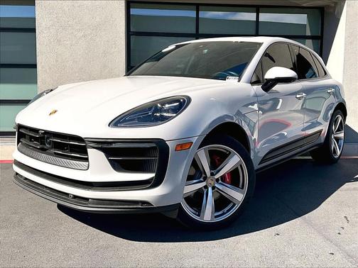 2023 Porsche Macan S