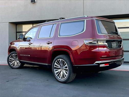 2022 Jeep Grand Wagoneer Series III
