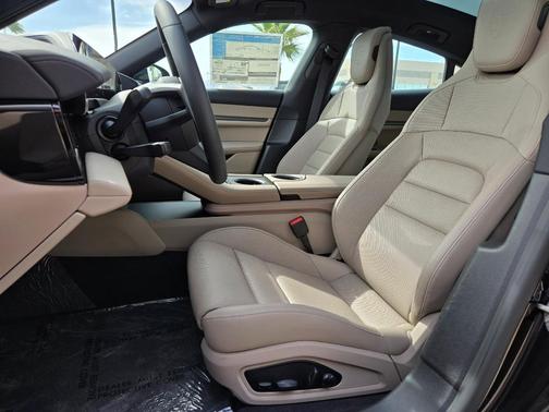 2025 Porsche Taycan 4S