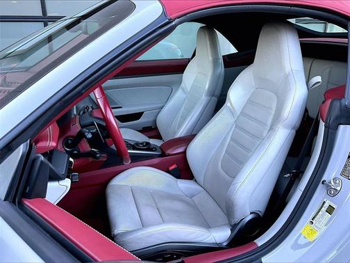 2021 Porsche 911 Carrera S