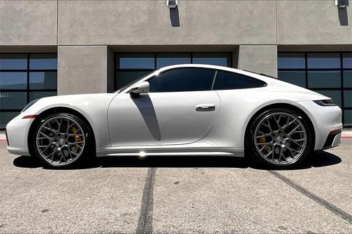 2022 Porsche 911 Carrera S