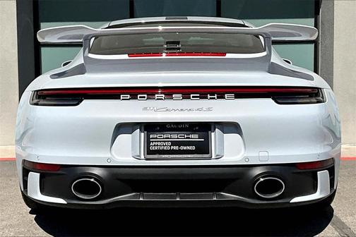 2024 Porsche 911 Carrera 4S