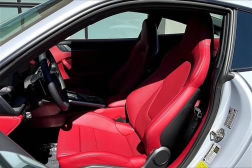 2024 Porsche 911 Carrera 4S