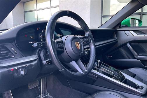 2022 Porsche 911 Carrera 4S