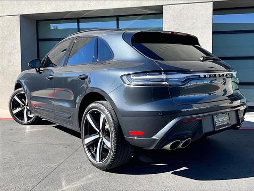 2024 Porsche Macan S