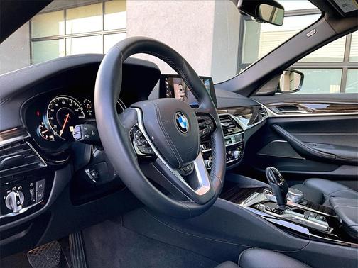 2018 BMW 530 i xDrive
