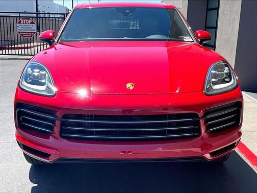 Carmine Red 2023 Porsche Cayenne