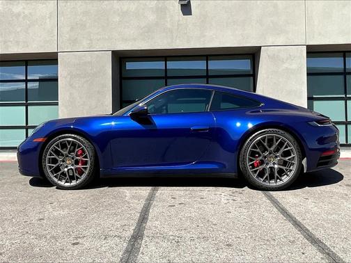 2020 Porsche 911 Carrera 4S