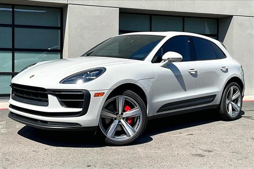 2022 Porsche Macan S